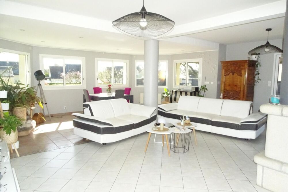 Maison 160m²- Terrain 1127m²- Piscine-Jacuzzi