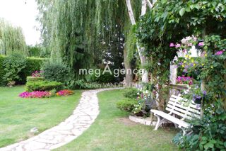  Maison  vendre 7 pices 182 m
