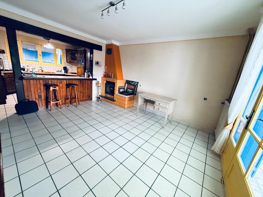 Villa de 110 M2, 4 chambres, terrain 810 M2