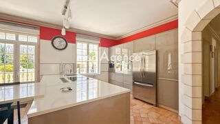  Maison à vendre 8 pièces 395 m²