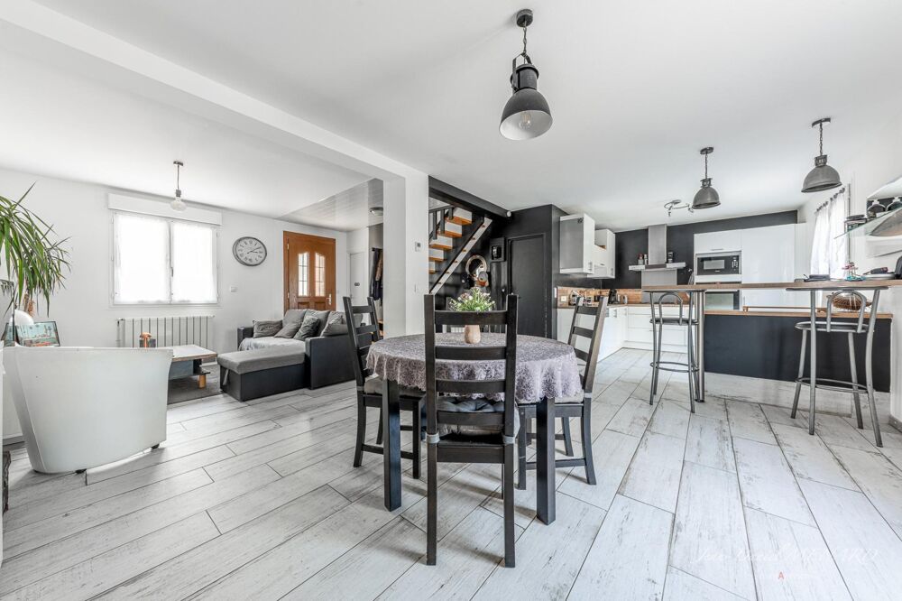 Maison 5 pièces 105 m² · à Saint-Malo · 105 m² · 343 200 €