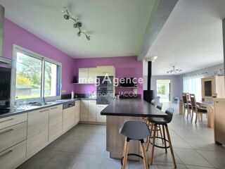  Maison � vendre 10 pi�ces 210 m�