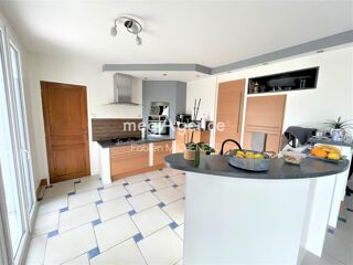  Maison � vendre 11 pi�ces 170 m�