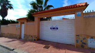  Villa � vendre 4 pi�ces 179 m� Rojales