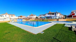  Maison � vendre 4 pi�ces 58 m� Torrevieja