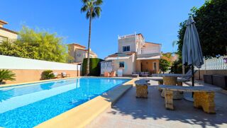 Maison 4 pièces 109 m² · à Robert-Espagne · 109 m² · 330 000 €