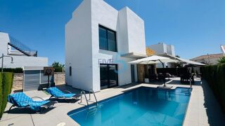  Villa à vendre 4 pièces 236 m² Rojales