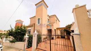  Villa à vendre 4 pièces 120 m² Orihuela