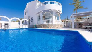  Villa � vendre 4 pi�ces 220 m� Benij�far