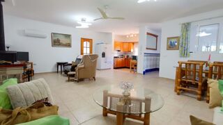  Villa � vendre 5 pi�ces 196 m� Daya nueva