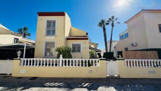  Villa � vendre 4 pi�ces 120 m� Orihuela