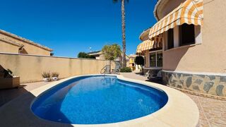  Villa � vendre 3 pi�ces 106 m� Rojales