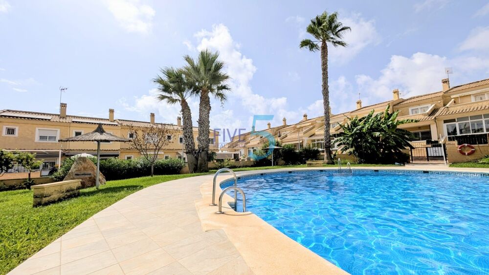 Maison 5 pièces 140 m² · à Espagne · 140 m² · 325 000 €