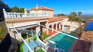  Villa � vendre 5 pi�ces 365 m� San miguel de salinas