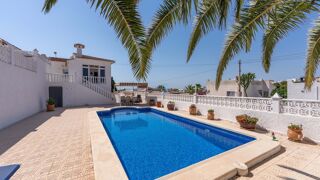  Villa � vendre 4 pi�ces 150 m� Orihuela