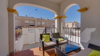  Maison � vendre 4 pi�ces 91 m� Torrevieja