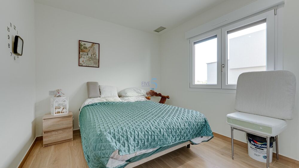 � vendre  Villa Benij�far