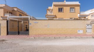  Maison à vendre 4 pièces 105 m² Rojales