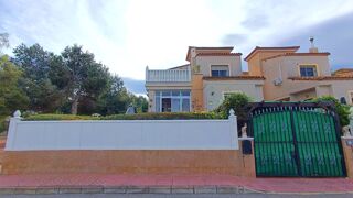 Villa � vendre 4 pi�ces 104 m� Algorfa