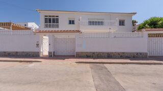  Villa � vendre 4 pi�ces 150 m� Orihuela
