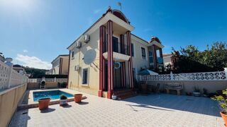  Maison � vendre 4 pi�ces 110 m� Orihuela