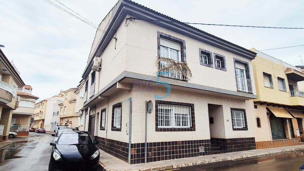 Maison 6 pièces 228 m² · à Espagne · 228 m² · 229 000 €