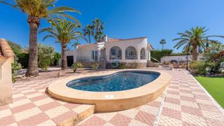  Villa � vendre 4 pi�ces 130 m� Rojales