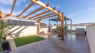  Villa � vendre 6 pi�ces 224 m� Benij�far