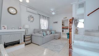  Villa � vendre 4 pi�ces 78 m� Torrevieja