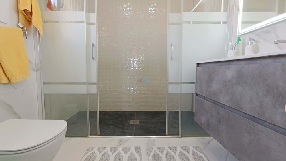 � vendre  Villa Almorad�