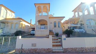  Villa � vendre 4 pi�ces 84 m� Rojales