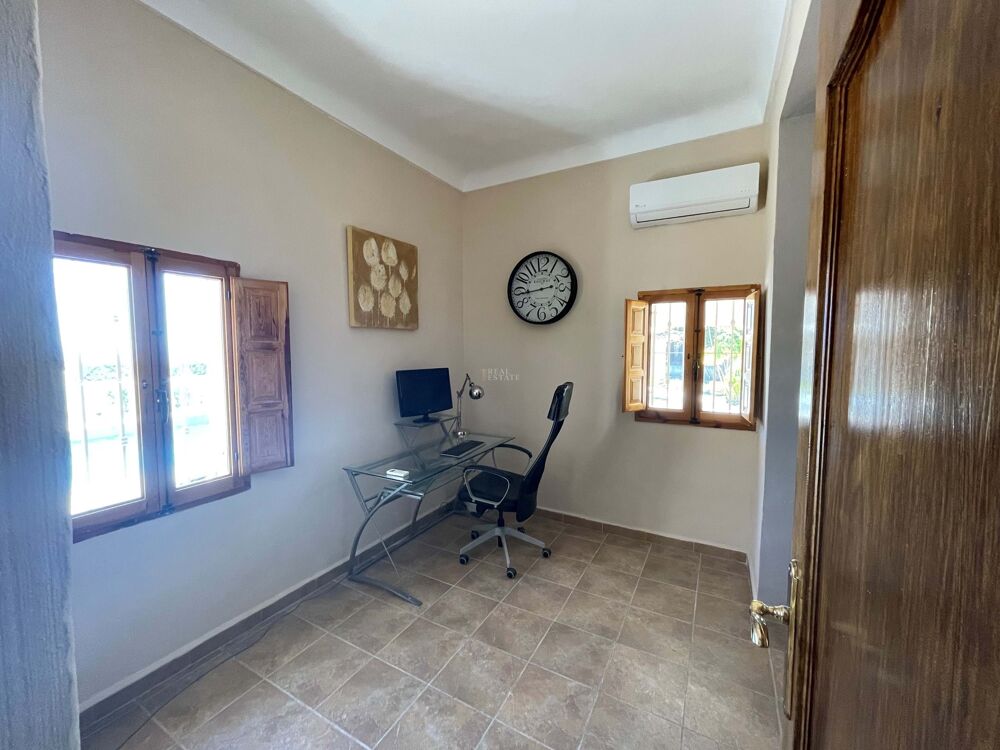 � vendre  Villa Nucia (la)