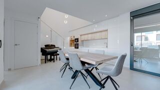  Villa � vendre 6 pi�ces 214 m� Rojales