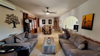  Villa à vendre 5 pièces 209 m² Moraira