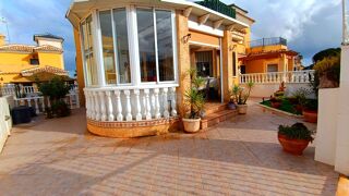  Villa � vendre 4 pi�ces 98 m� Algorfa