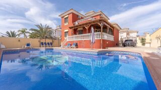  Villa � vendre 4 pi�ces 123 m� Algorfa