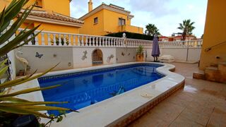  Villa � vendre 4 pi�ces 98 m� Algorfa