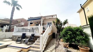  Villa � vendre 4 pi�ces 84 m� Pilar de la horadada
