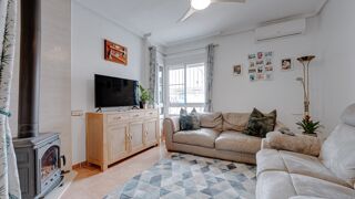  Villa � vendre 4 pi�ces 104 m� Algorfa