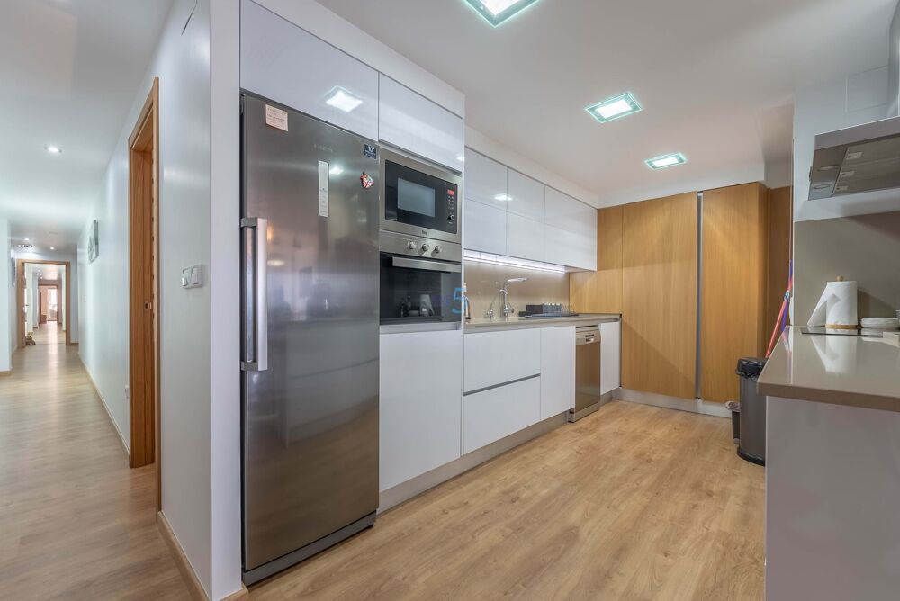 vente Appartement - 4 pièce(s) - 197 m² Espagne
