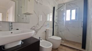  Appartement  vendre 4 pices 87 m Almorad