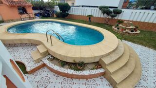  Maison � vendre 7 pi�ces 267 m� Oliva