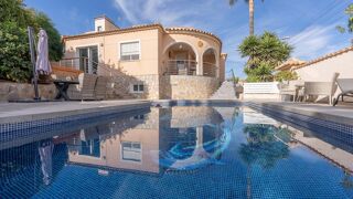  Villa � vendre 4 pi�ces 151 m� Orihuela
