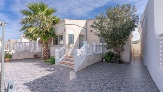  Villa � vendre 3 pi�ces 99 m� Torrevieja