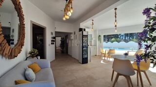  Villa à vendre 9 pièces 396 m² Denia