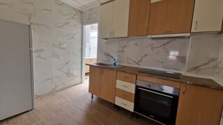  Appartement � vendre 4 pi�ces 87 m� Almorad�