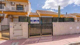  Maison  vendre 4 pices 98 m Daya nueva