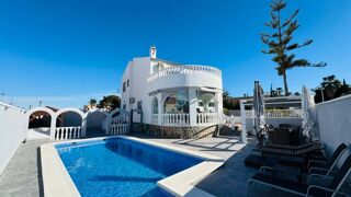  Villa � vendre 4 pi�ces 220 m� Benij�far