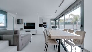  Villa � vendre 6 pi�ces 198 m� Algorfa