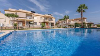  Villa � vendre 4 pi�ces 88 m� Orihuela